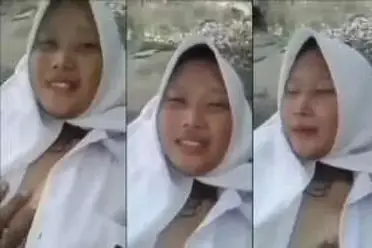 Ngentot Siswi SMA Jembut Lebat Di Pinggir Sungai